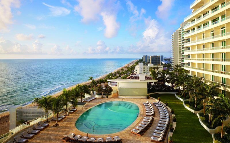 The Ritz- Carlton- Beachfront Elegance